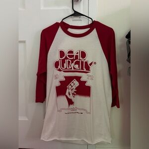 Official Merch of the band Nothing But Thieves - Quarter Sleeve T shirt